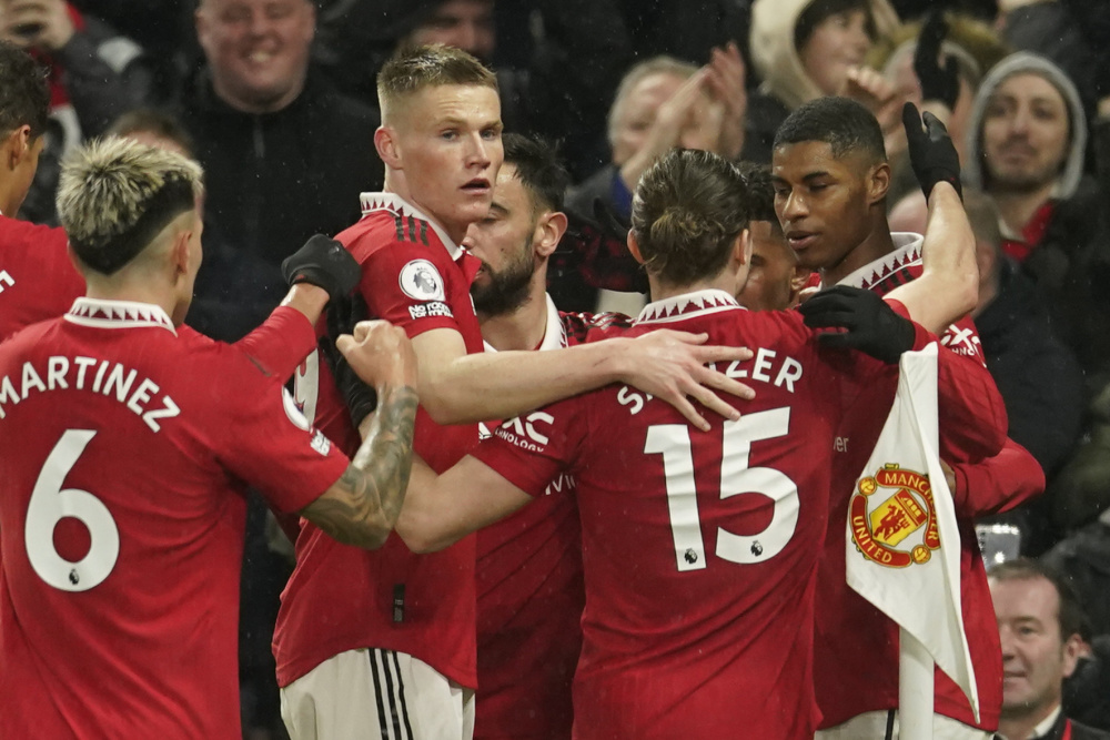 形影不离的 形影不离的