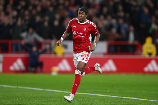 现一直稳步 现一直稳步