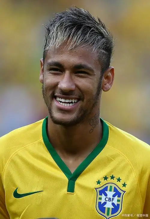 登贝莱以其 登贝莱以其